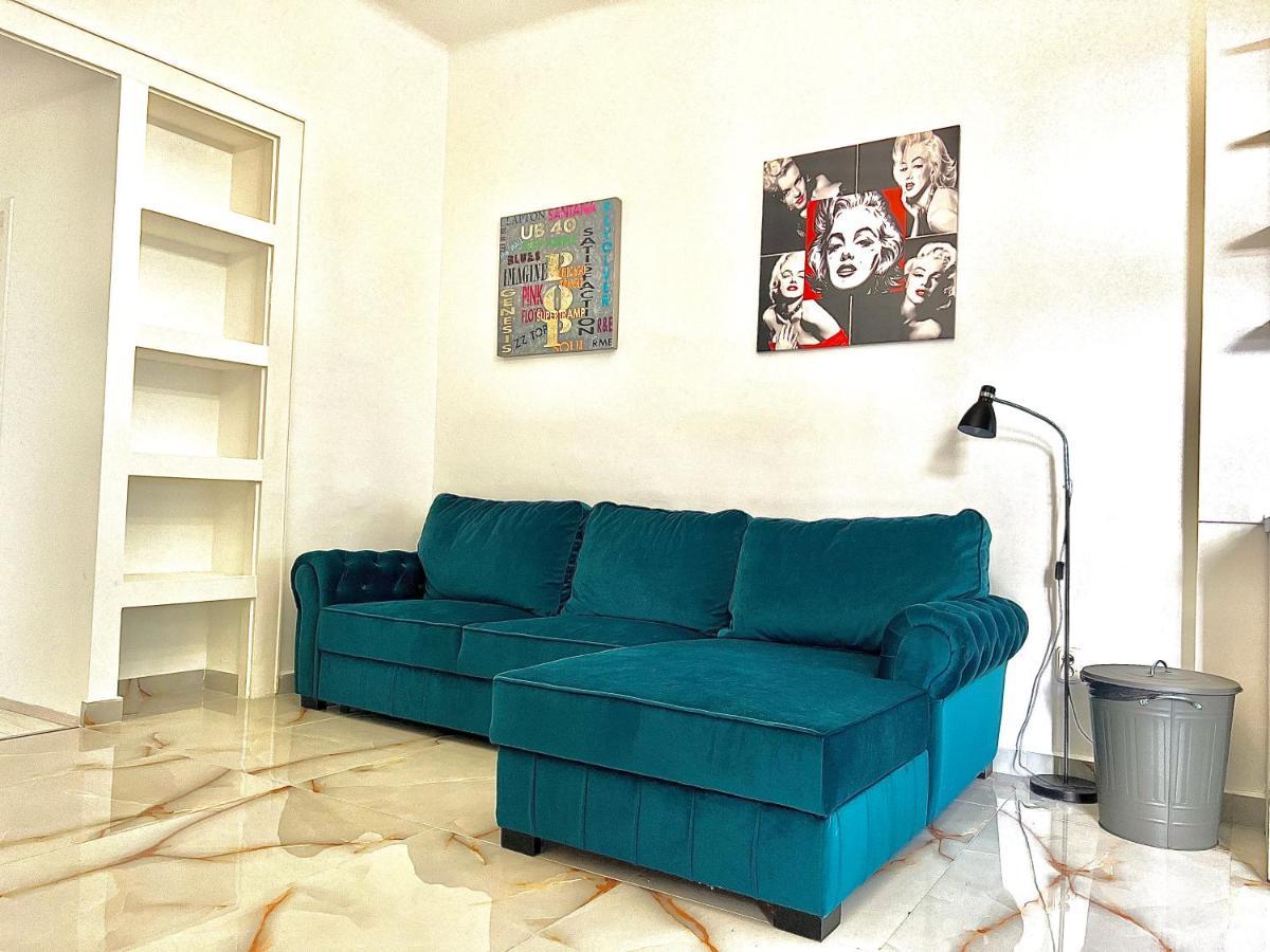 L8 Guesthouse Будапеща Екстериор снимка